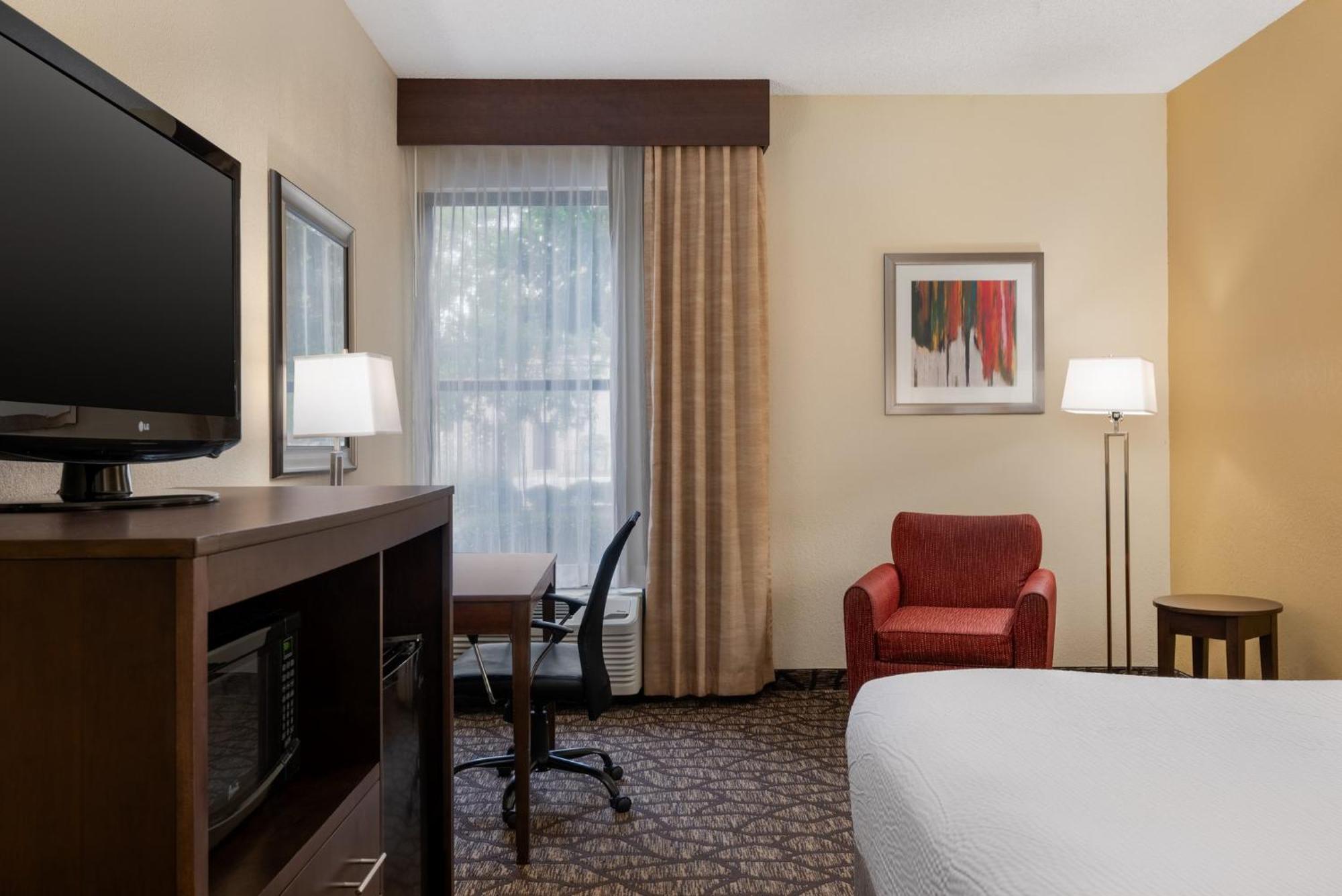 Holiday Inn Express Tallahassee By Ihg Zewnętrze zdjęcie