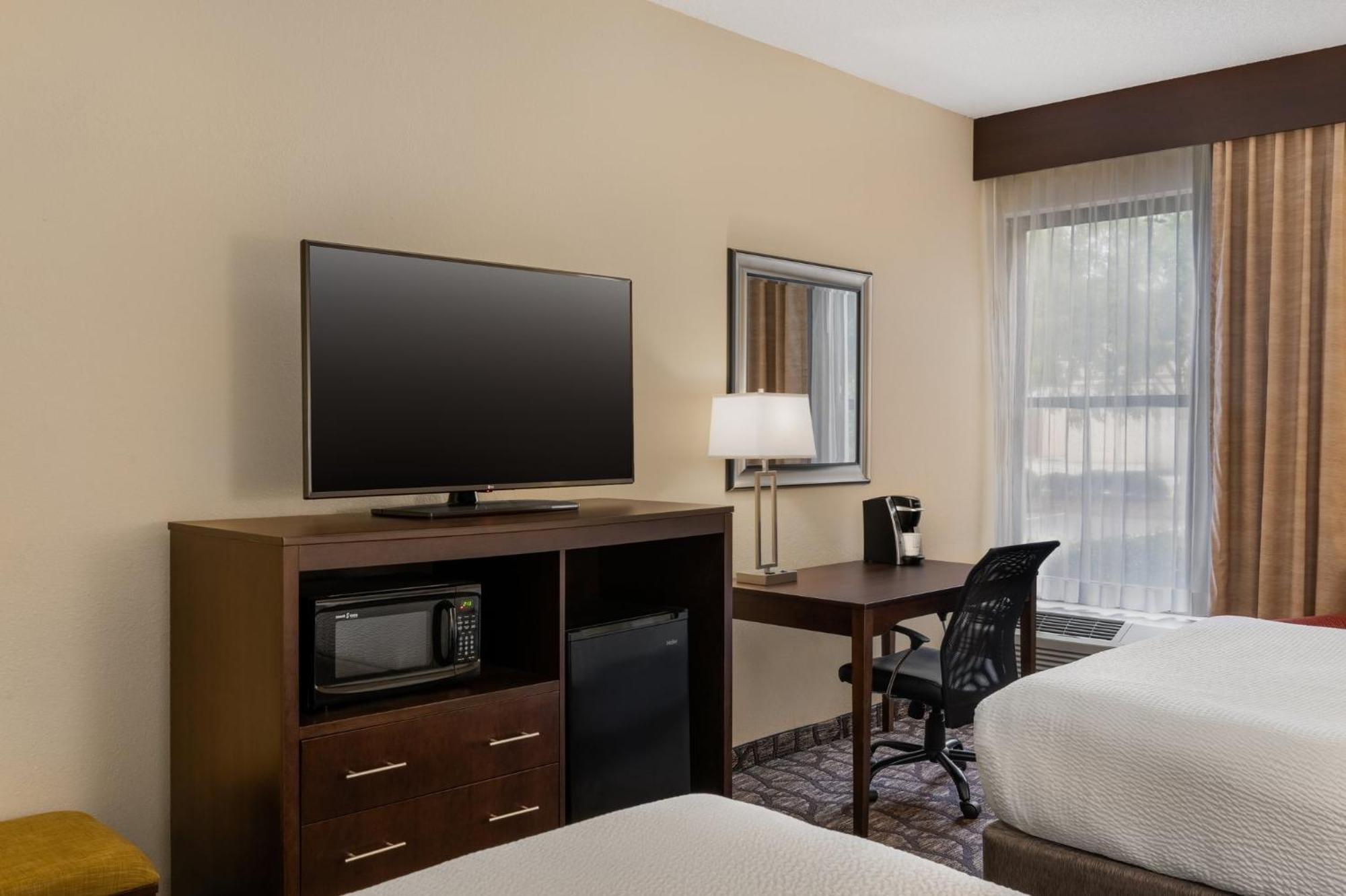 Holiday Inn Express Tallahassee By Ihg Zewnętrze zdjęcie