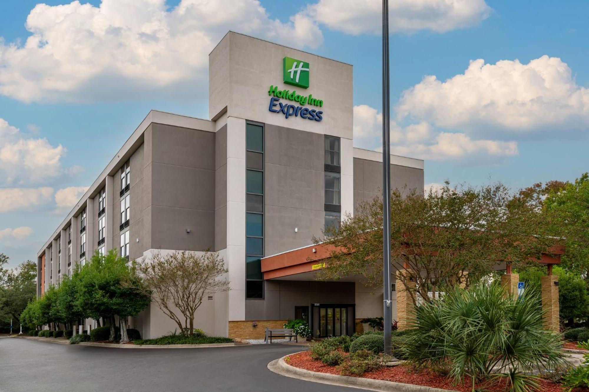 Holiday Inn Express Tallahassee By Ihg Zewnętrze zdjęcie