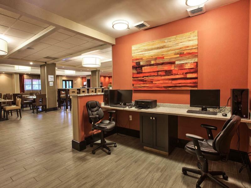 Holiday Inn Express Tallahassee By Ihg Zewnętrze zdjęcie