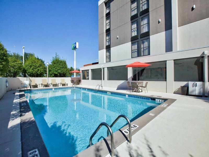 Holiday Inn Express Tallahassee By Ihg Zewnętrze zdjęcie