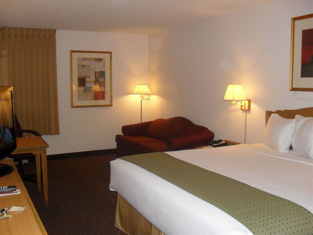 Holiday Inn Express Tallahassee By Ihg Zewnętrze zdjęcie